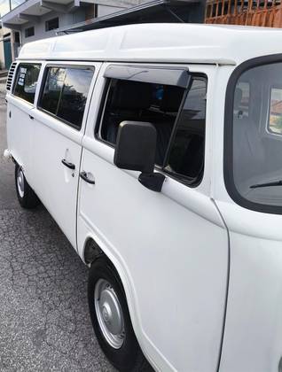 VOLKSWAGEN KOMBI 1.4 MI STD LOTAÇÃO 8V FLEX 3P MANUAL